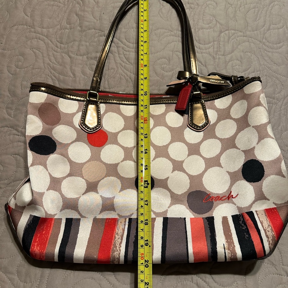 Coach purse multi color excellent condition